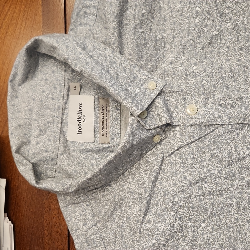 GoodFellows Casual Dress Shirt